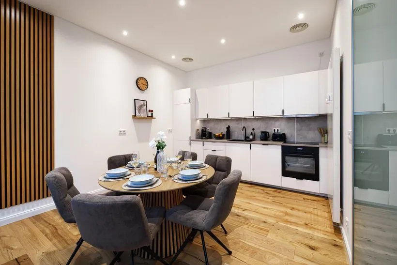 Luxury 3-room apartment – Kitchen & dining