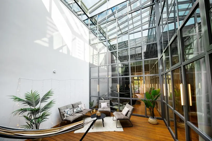 Luxury 3-room apartment – Indoor terrace